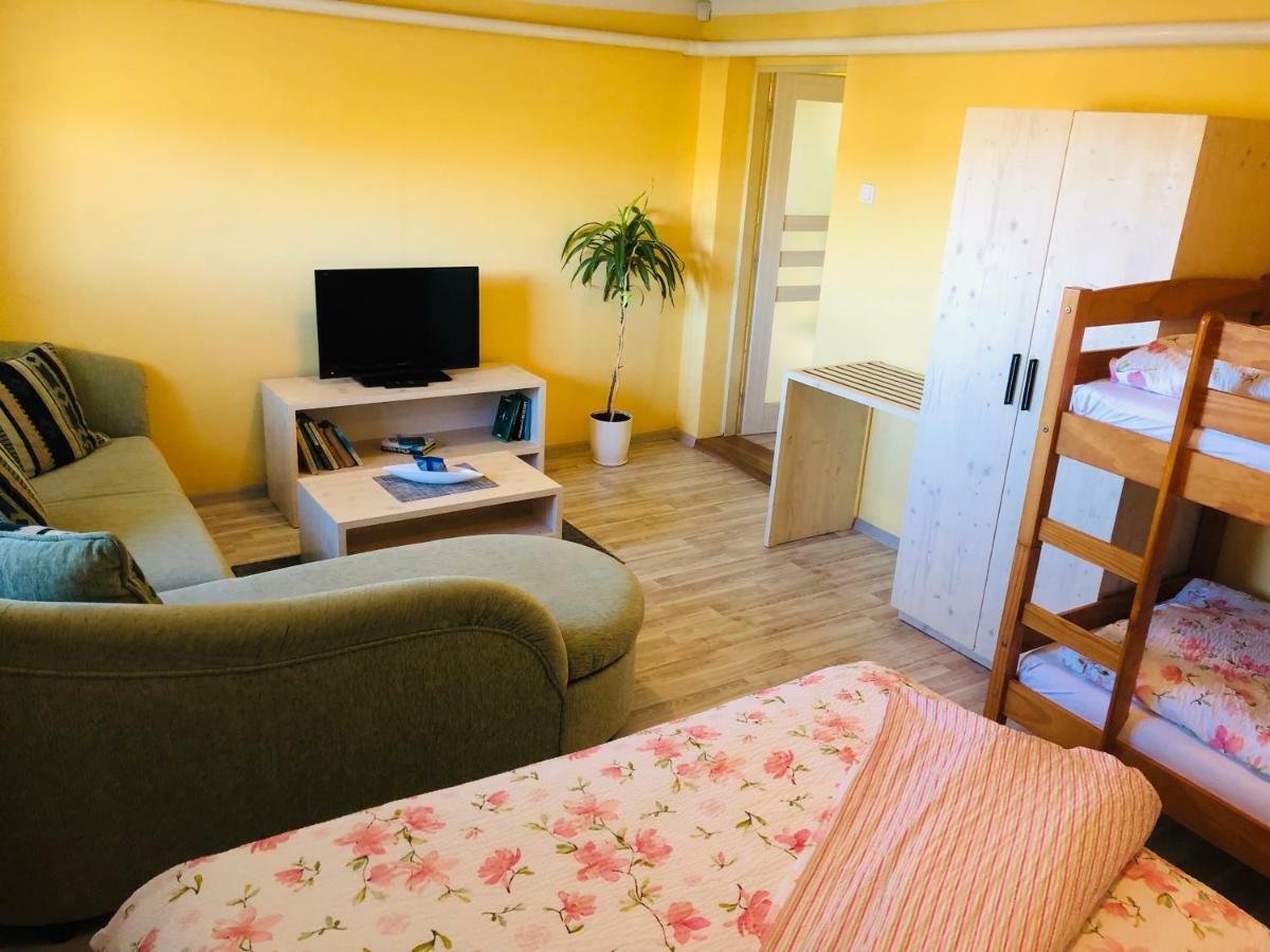 Appartement Hekel'S Privat à Závažná Poruba Extérieur photo